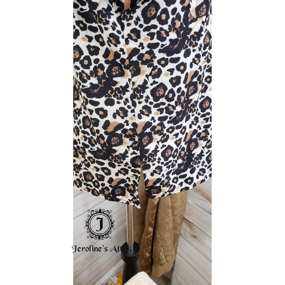 Leopard Print Button Down - Picture 3 of 6